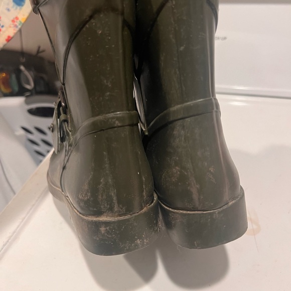 Coach Olive Green Rubber Rain Boots – Size 8 – Waterproof Pull-On Classic - Picture 14 of 14